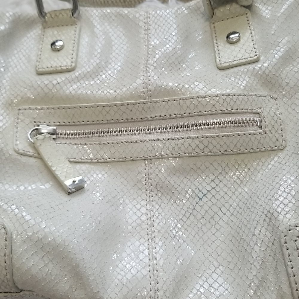 Calvin Klein Cream Handbag Sz Medium - Picture 3 of 10